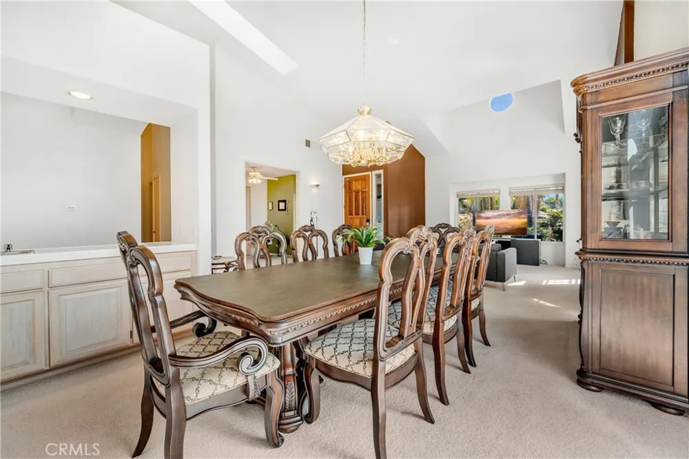 1463 Oak View way Escondido, CA 92029