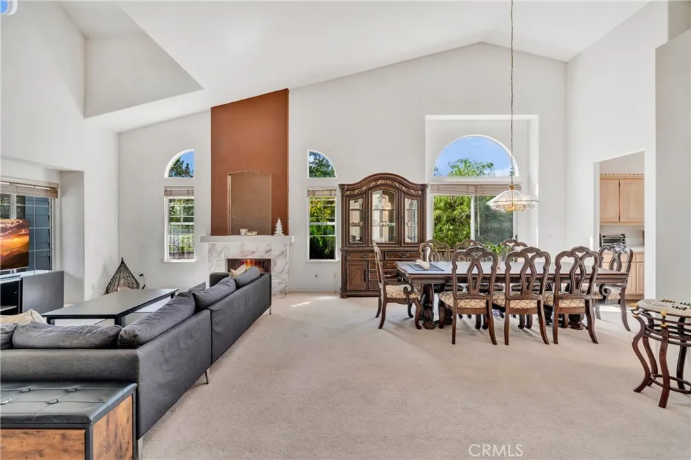1463 Oak View way Escondido, CA 92029