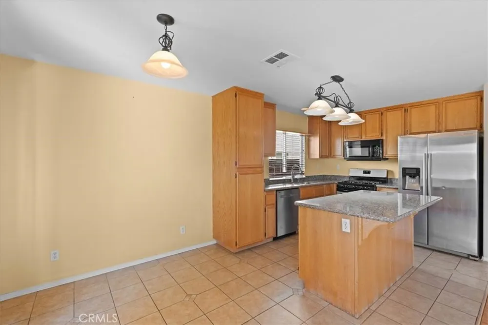 4655 Birchleaf Lane Hemet, CA 92545