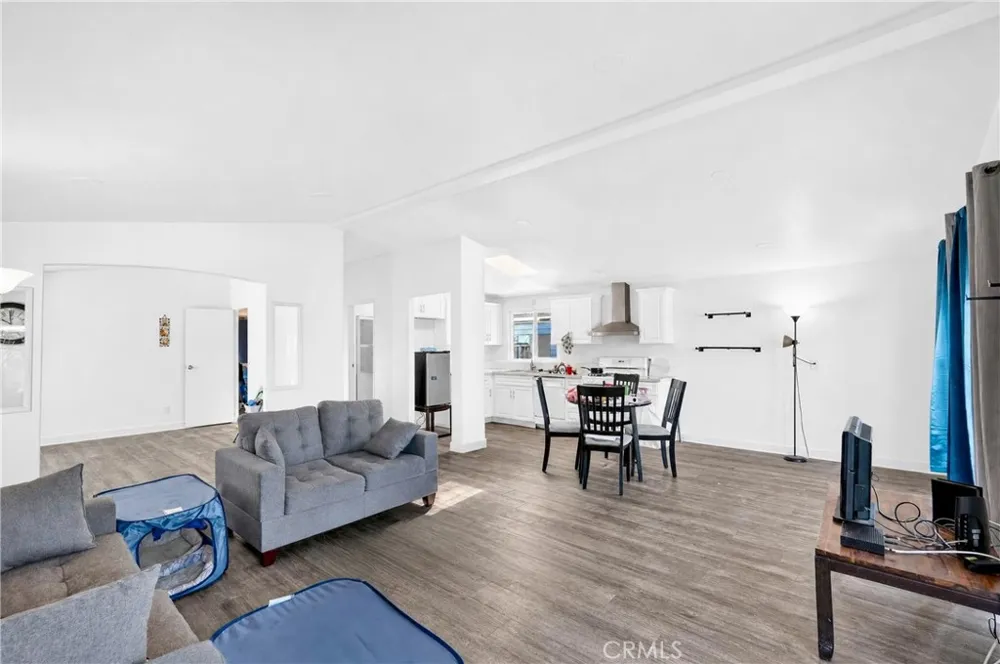 1499 Old Mountain #14 San Jacinto, CA 92583