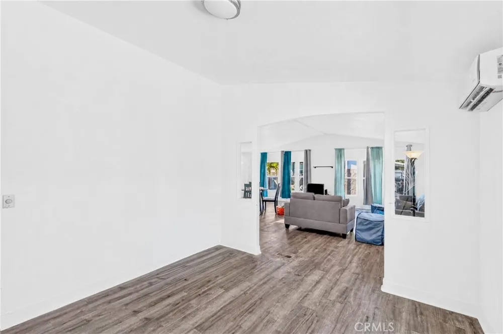 1499 Old Mountain #14 San Jacinto, CA 92583