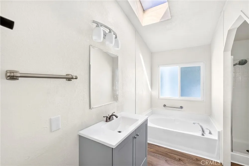 1499 Old Mountain #14 San Jacinto, CA 92583