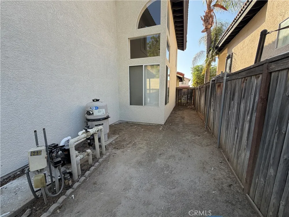 11705 Malagon Drive Fontana, CA 92337