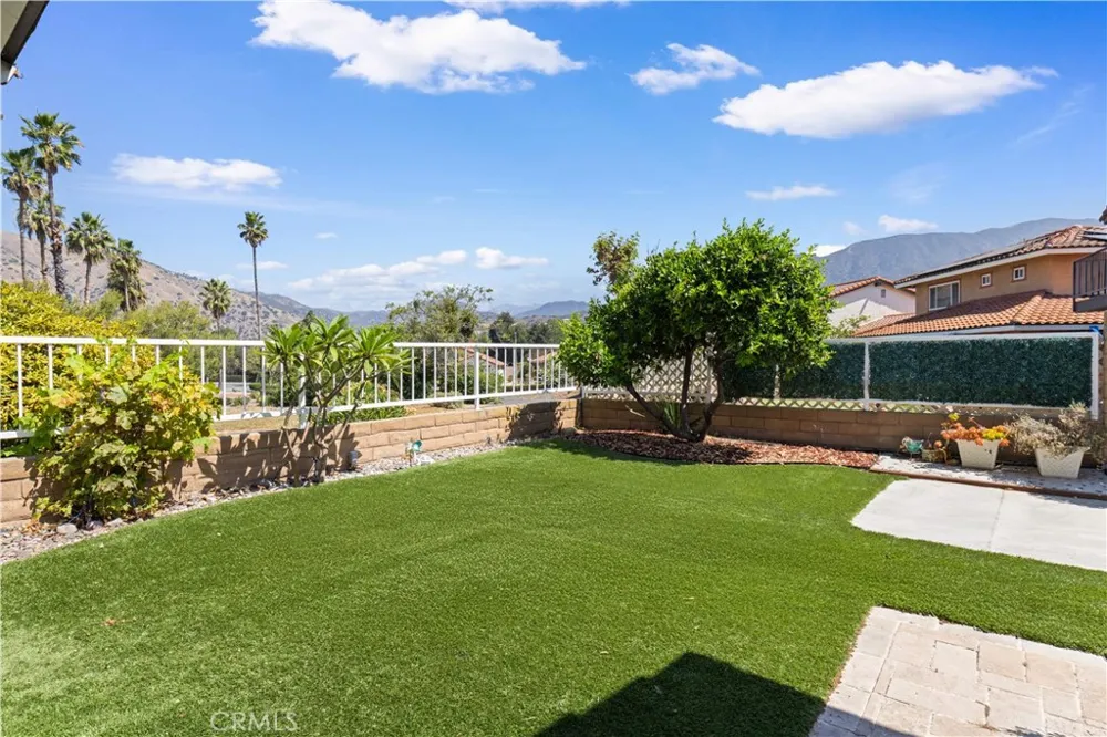 6265 Birdie La Verne, CA 91750