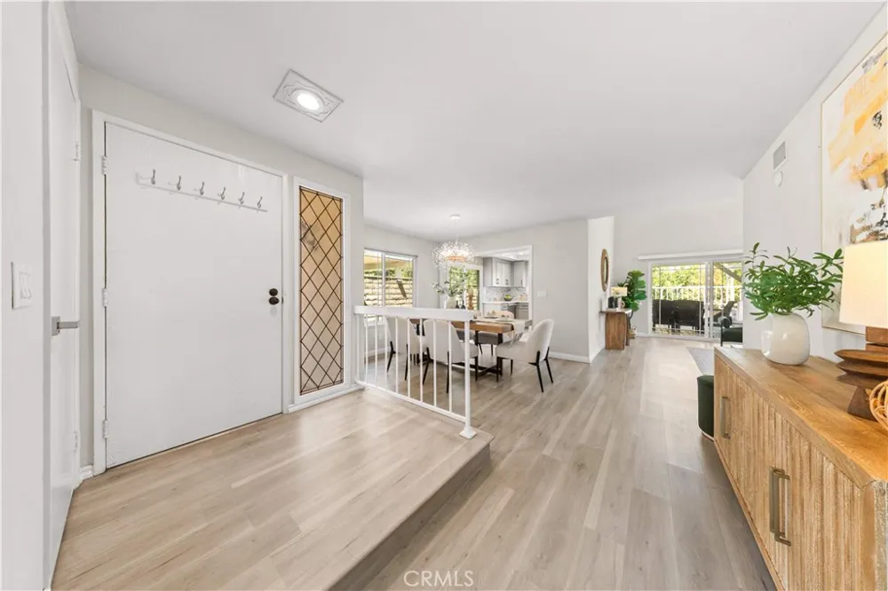6265 Birdie La Verne, CA 91750