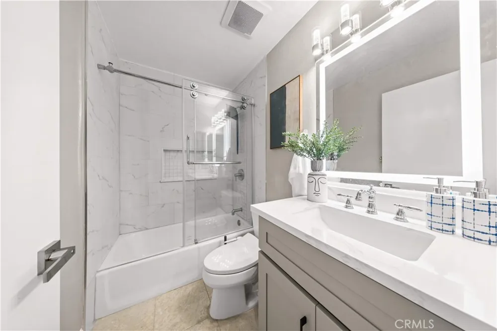 6265 Birdie La Verne, CA 91750