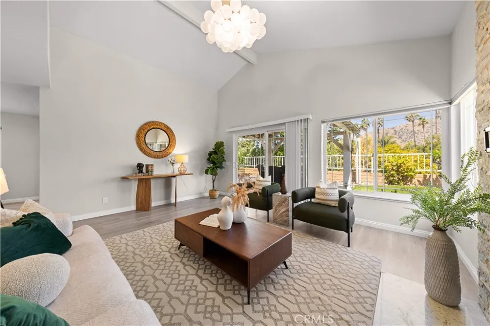6265 Birdie La Verne, CA 91750