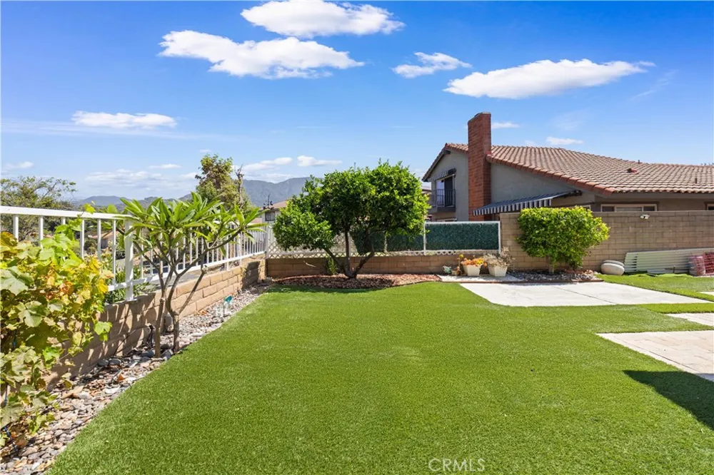 6265 Birdie La Verne, CA 91750