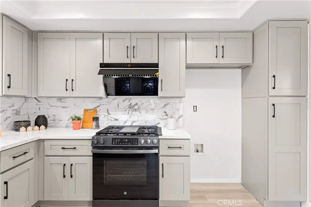 6265 Birdie La Verne, CA 91750