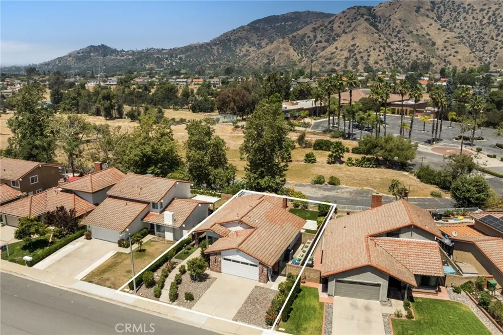 6265 Birdie La Verne, CA 91750