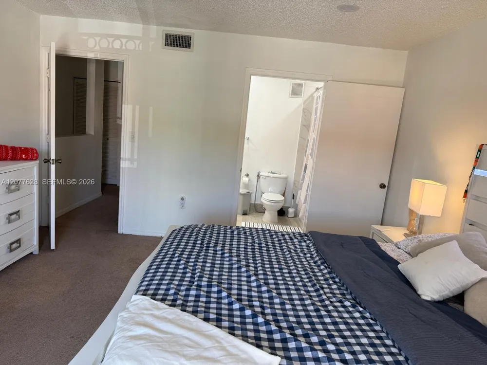 7055 NW 173rd Dr #1503 Hialeah, FL 33015