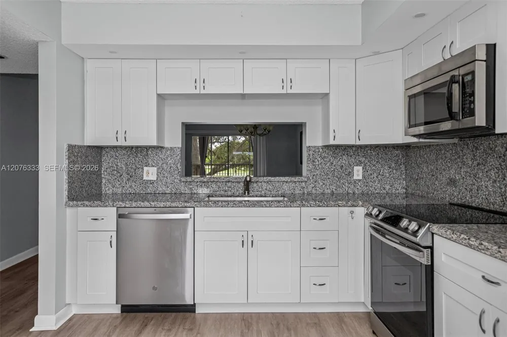 901 SW 128th Ter #212A Pembroke Pines, FL 33027