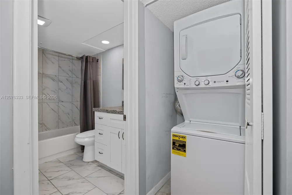 901 SW 128th Ter #212A Pembroke Pines, FL 33027