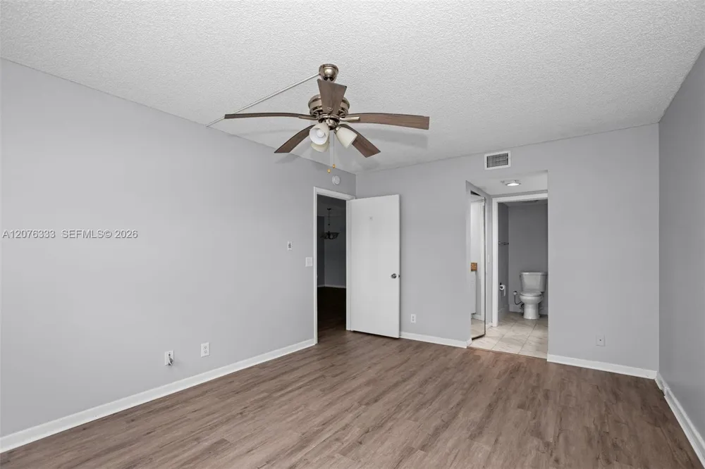 901 SW 128th Ter #212A Pembroke Pines, FL 33027