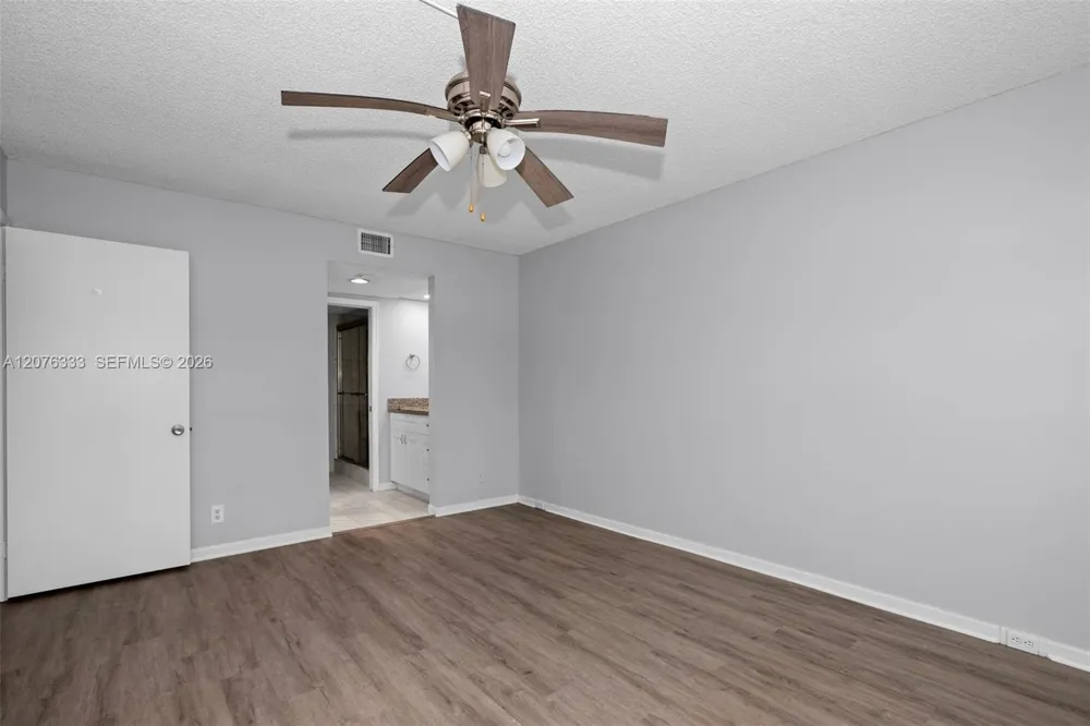 901 SW 128th Ter #212A Pembroke Pines, FL 33027