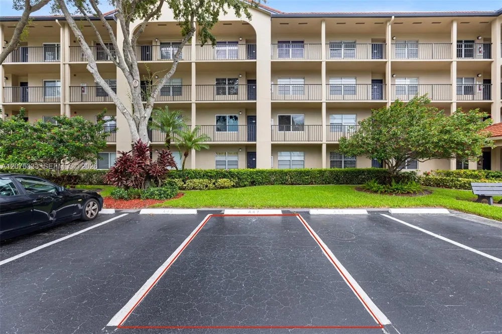 901 SW 128th Ter #212A Pembroke Pines, FL 33027