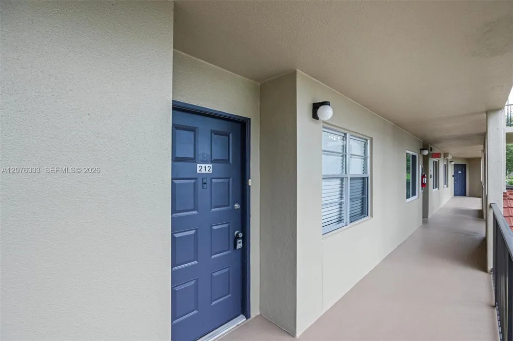 901 SW 128th Ter #212A Pembroke Pines, FL 33027