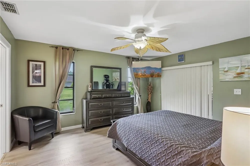19906 Lake Vista Circle Lehigh Acres, FL 33936