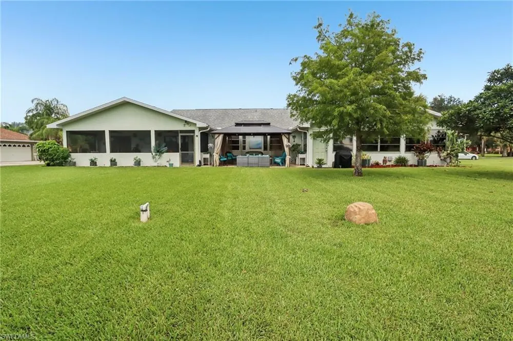 19906 Lake Vista Circle Lehigh Acres, FL 33936