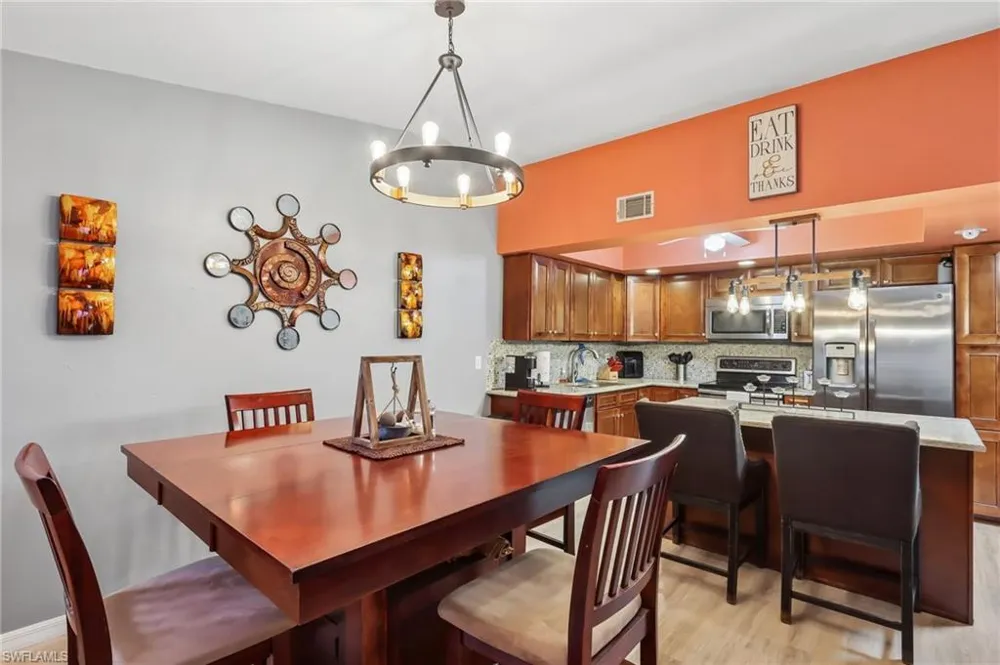 19906 Lake Vista Circle Lehigh Acres, FL 33936