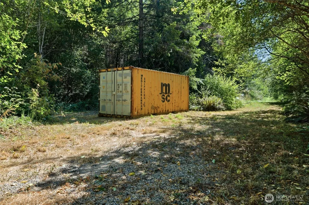 2041 E Rasor Rd Belfair, WA 98528