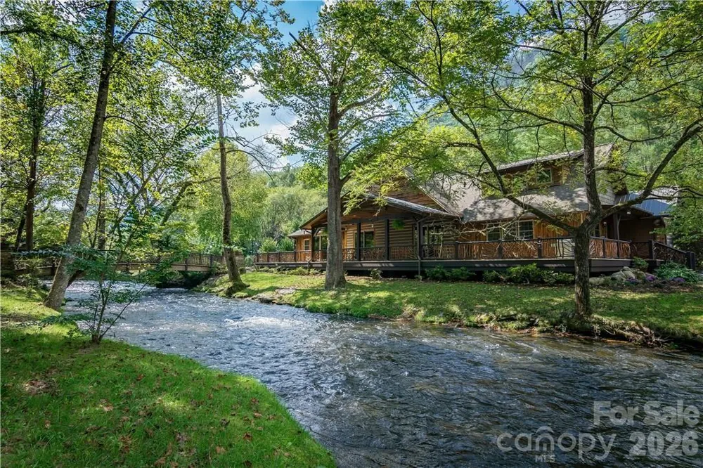 LOT V1 Mystic River Village Way #V1 Bryson City, NC 28713