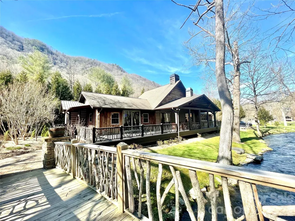 LOT V1 Mystic River Village Way #V1 Bryson City, NC 28713
