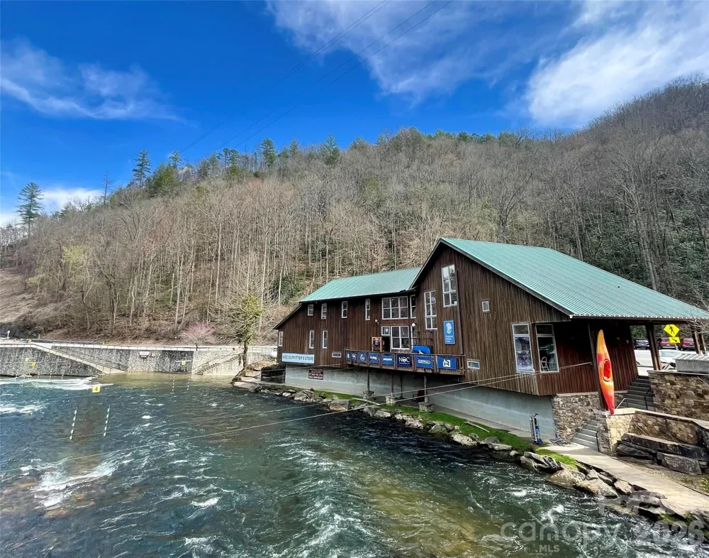LOT V1 Mystic River Village Way #V1 Bryson City, NC 28713