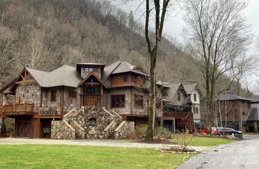 LOT V1 Mystic River Village Way #V1 Bryson City, NC 28713