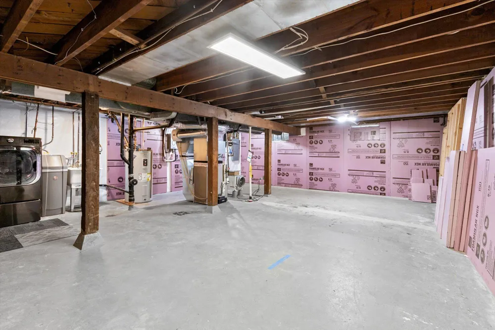 2574 2nd Avenue E North Saint Paul, MN 55109