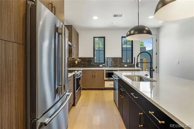 812 Dahlia Street Denver, CO 80220