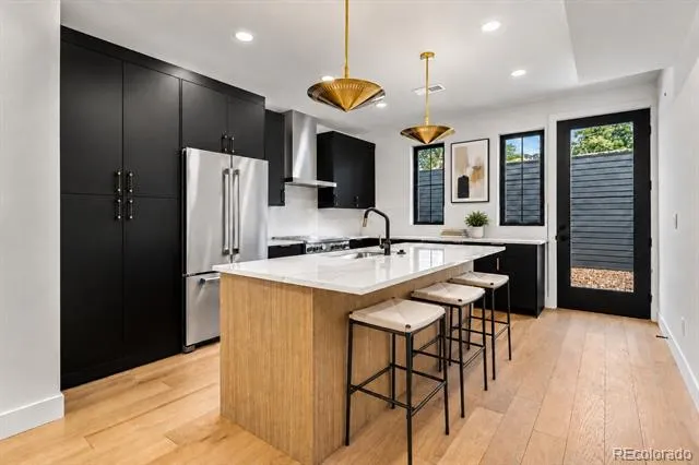 812 Dahlia Street Denver, CO 80220