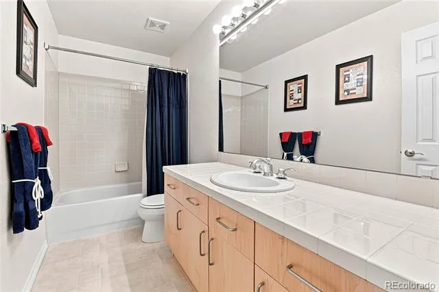 6072 Vacquero Drive Castle Rock, CO 80108