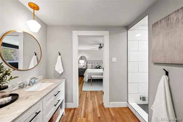 4925 E Atlantic Place Denver, CO 80222