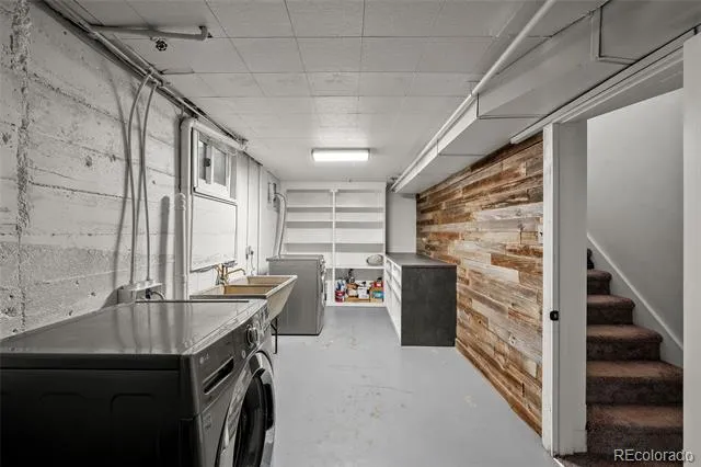 4925 E Atlantic Place Denver, CO 80222