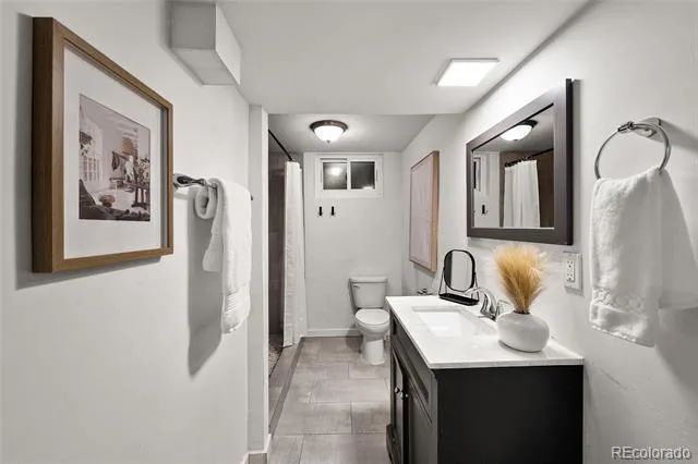 4925 E Atlantic Place Denver, CO 80222