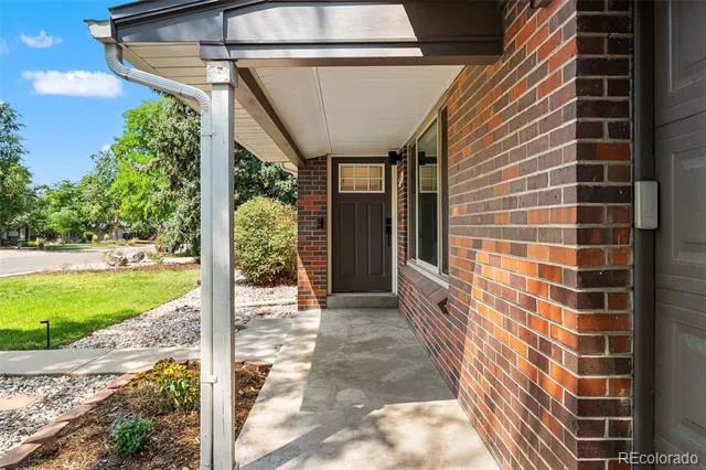 4925 E Atlantic Place Denver, CO 80222