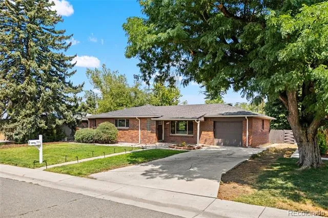 4925 E Atlantic Place Denver, CO 80222