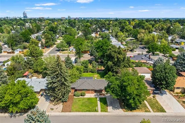 4925 E Atlantic Place Denver, CO 80222