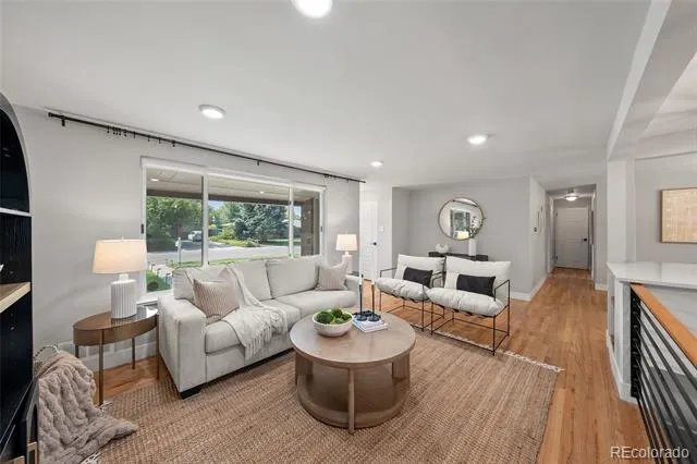 4925 E Atlantic Place Denver, CO 80222