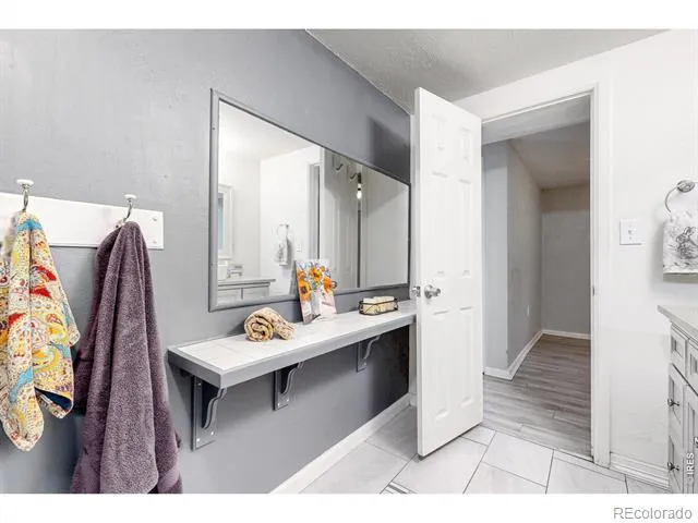 980 Elbert Street Denver, CO 80221
