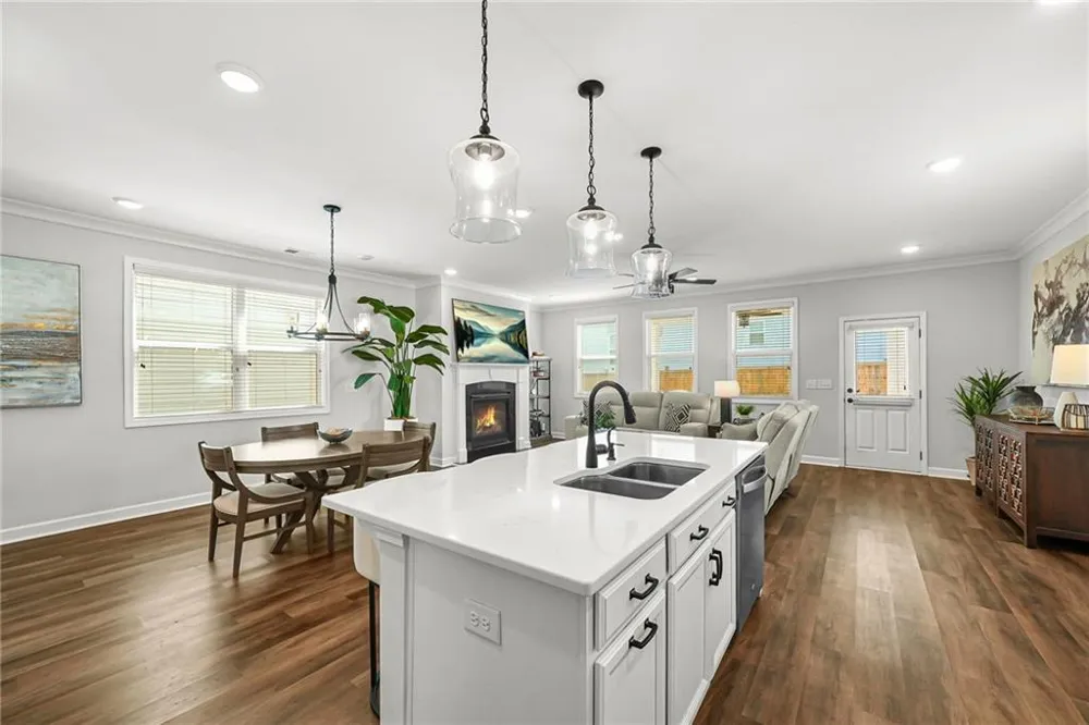 3747 Silvery Way Powder Springs, GA 30127