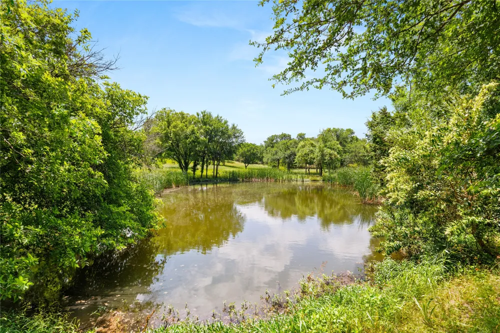 962 Clover Ridge Waco, TX 76657
