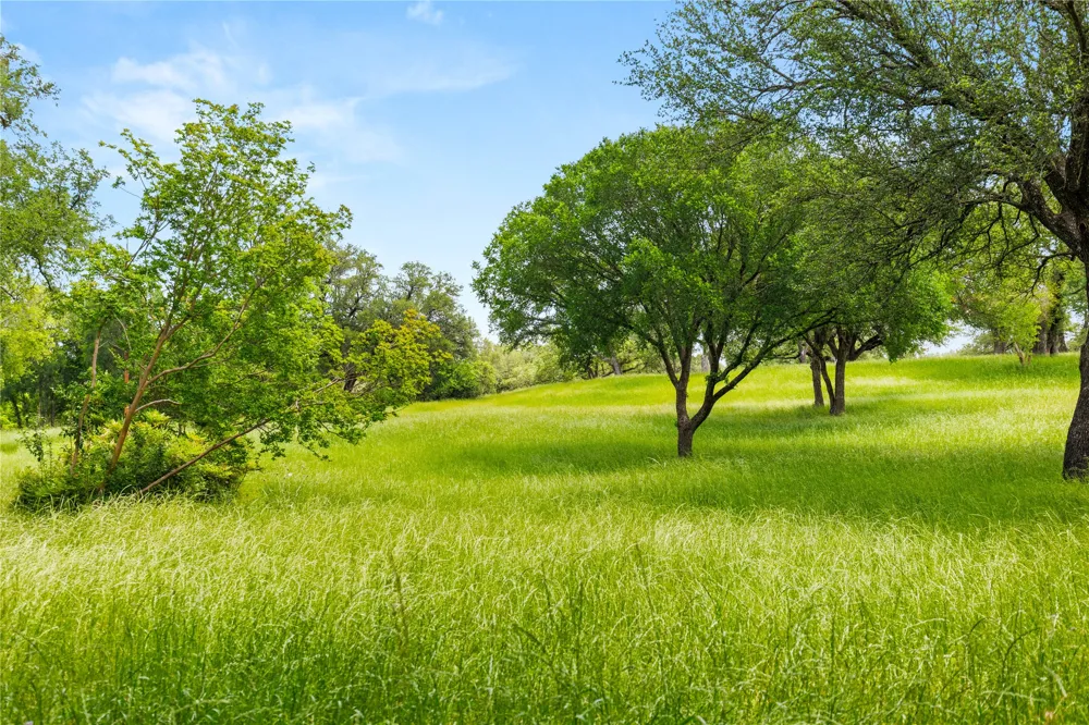 962 Clover Ridge Waco, TX 76657