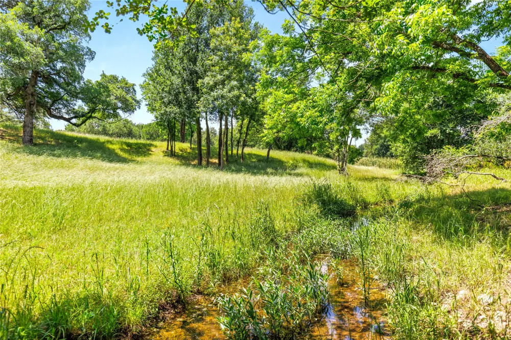 962 Clover Ridge Waco, TX 76657
