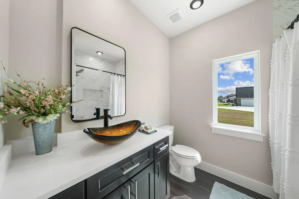 850 Longhorn Trail Angleton, TX 77515