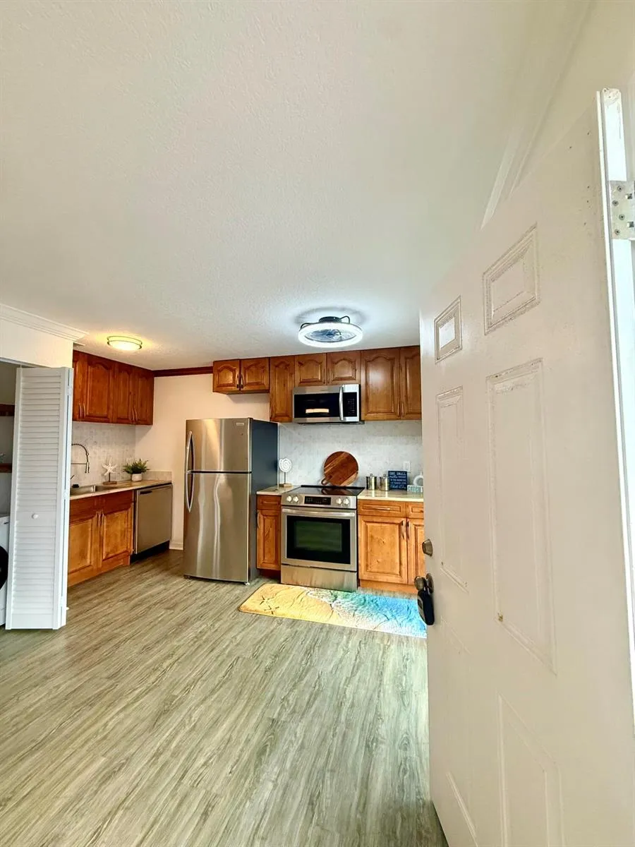 436 AUBURN #203 