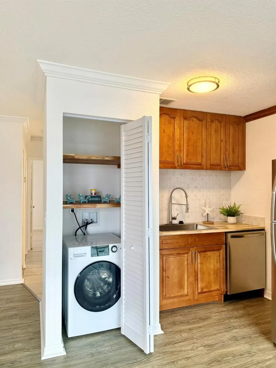436 AUBURN #203 