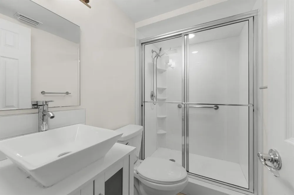 22735 SW 66TH AVENUE #104 Boca Raton, FL 33428