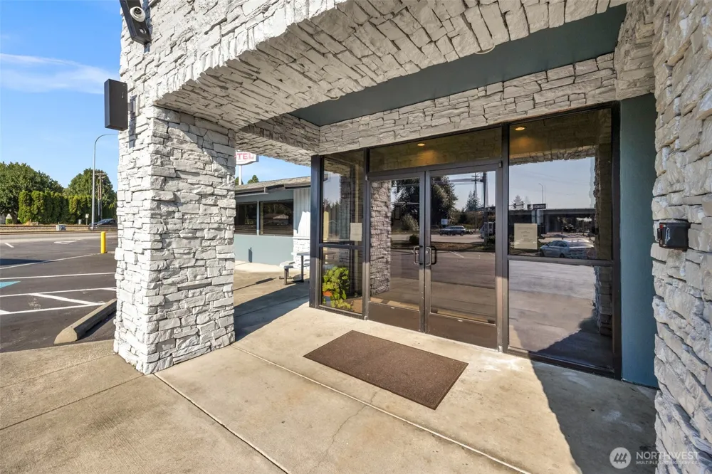 400 W Rio Vista Avenue Burlington, WA 98233